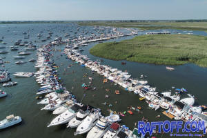 Raft Off 2020 looking West from Zmans boat